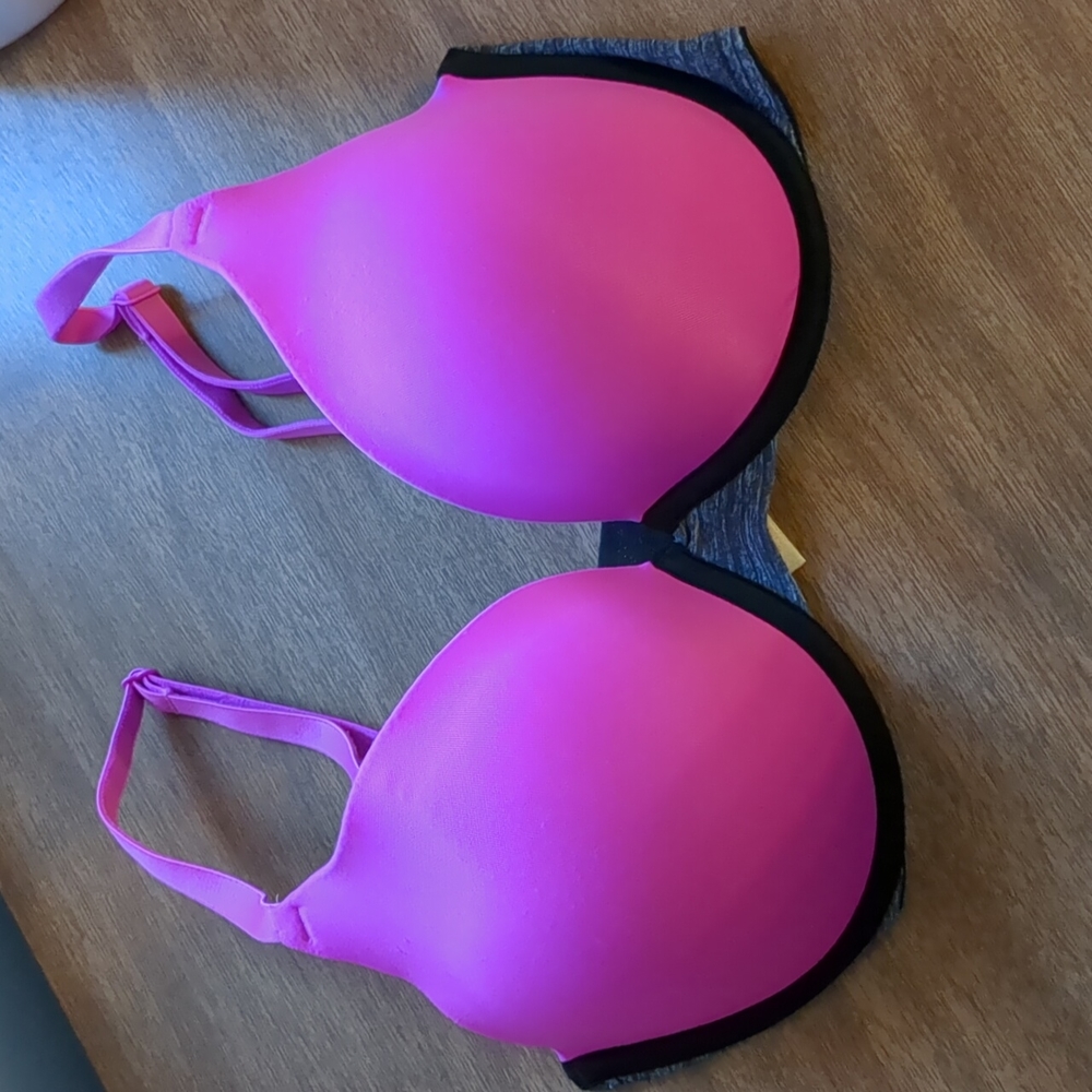 PINK bra 32DD